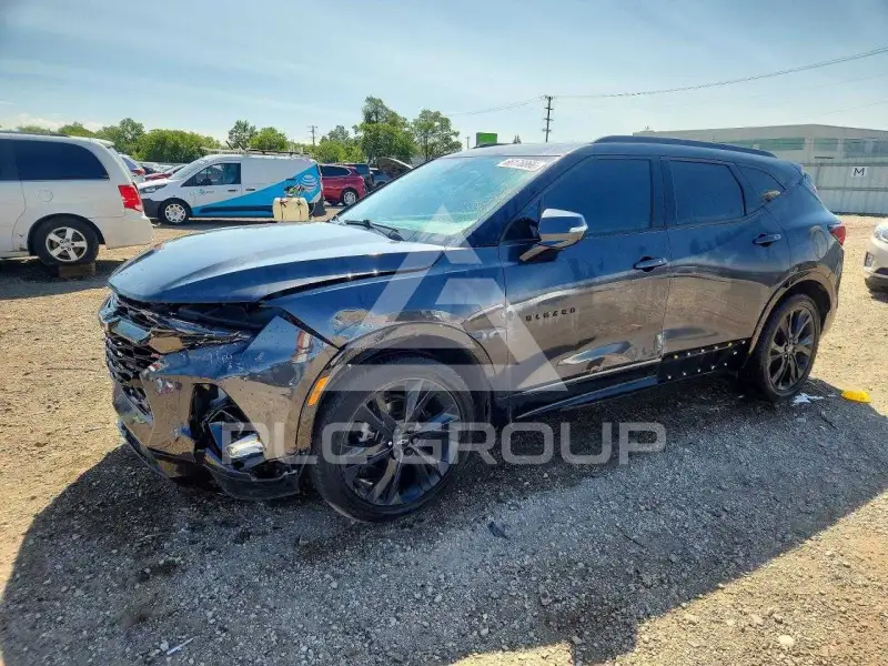 2021 Chevrolet Blazer photo