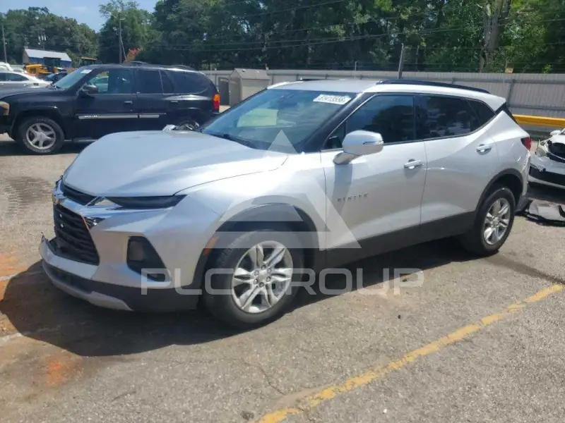 2021 Chevrolet Blazer photo