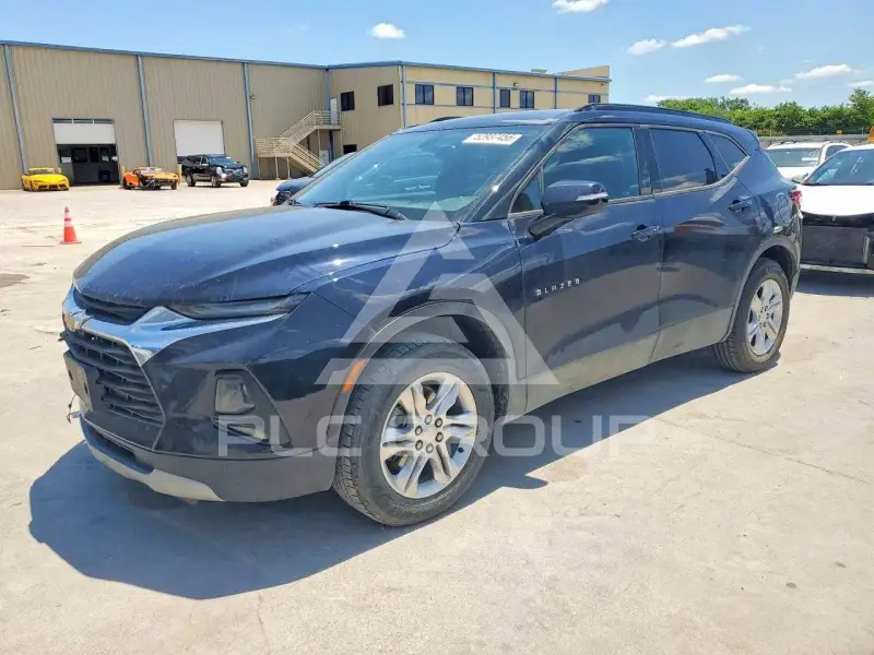 2021 Chevrolet Blazer photo