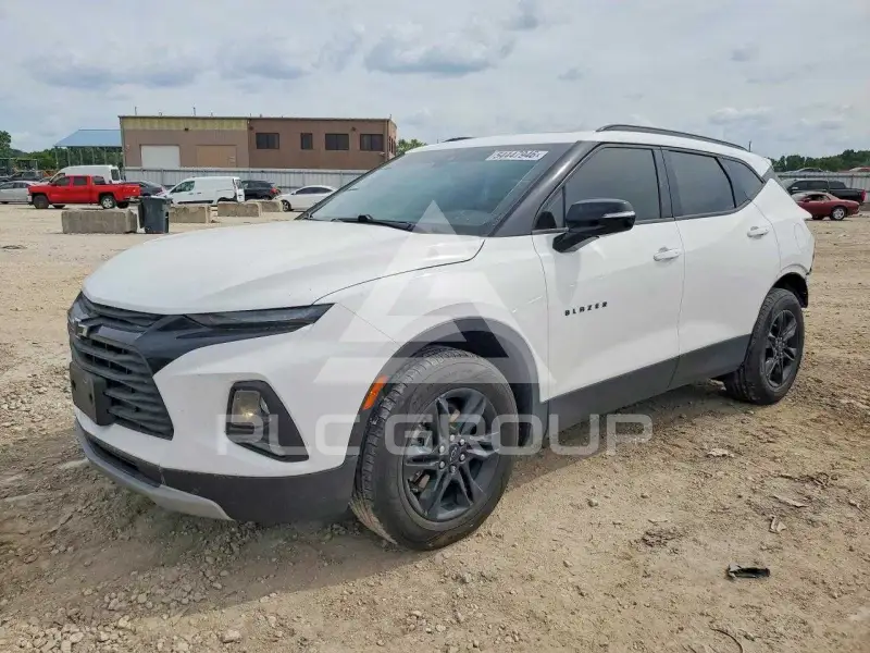 2021 Chevrolet Blazer photo