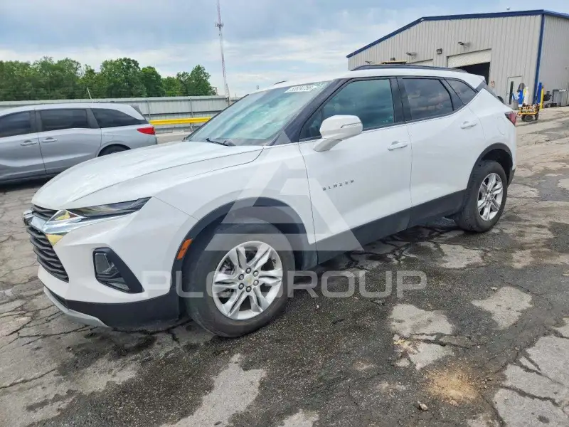 2021 Chevrolet Blazer photo