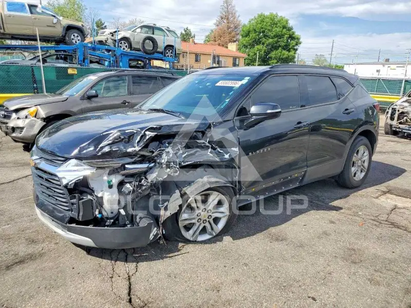 2021 Chevrolet Blazer photo