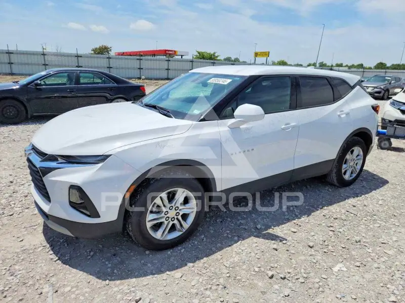 2021 Chevrolet Blazer photo