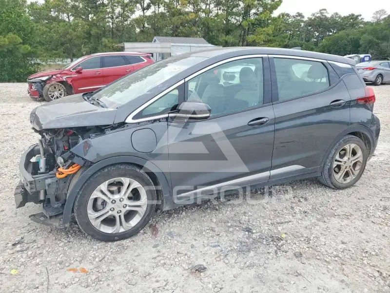 2021 Chevrolet Bolt photo