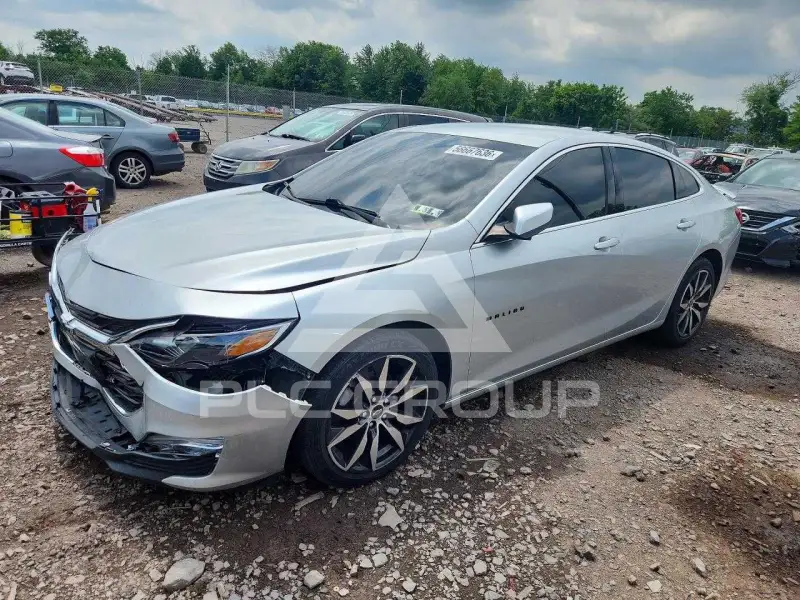 2021 Chevrolet Malibu photo