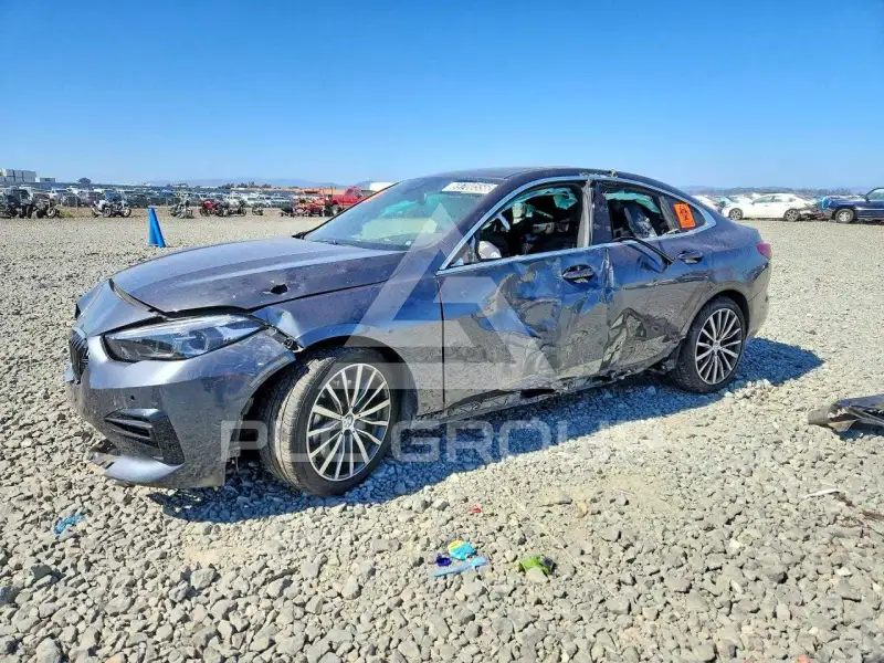 2021 BMW 228 фото