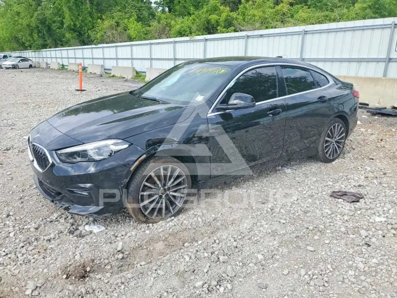 2021 BMW 228 photo