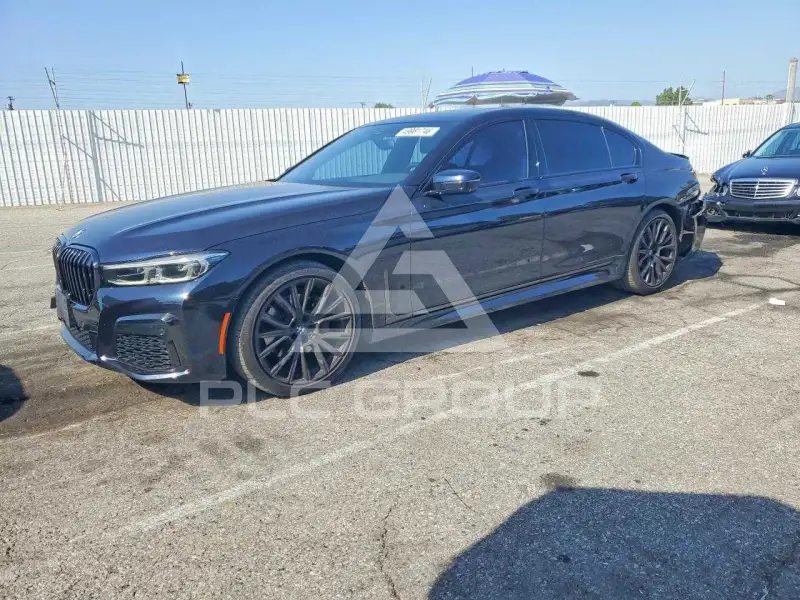 2021 BMW 740 фото