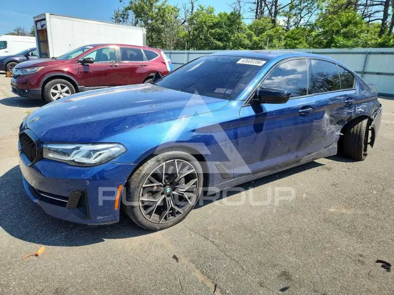 2021 BMW 530 photo