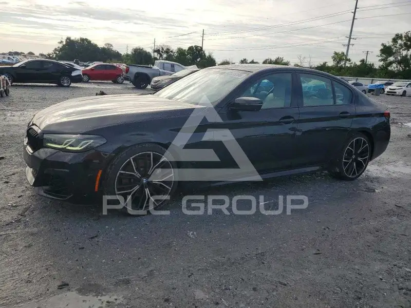 2021 BMW 530 photo