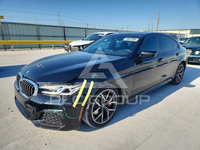 2021 BMW 530 фото