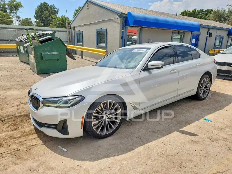 2021 BMW 530 photo