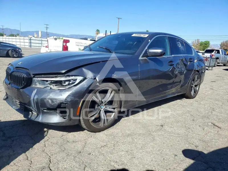 2021 BMW 330 фото
