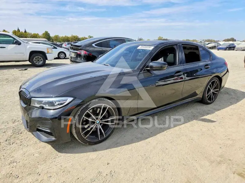 2021 BMW 330 фото