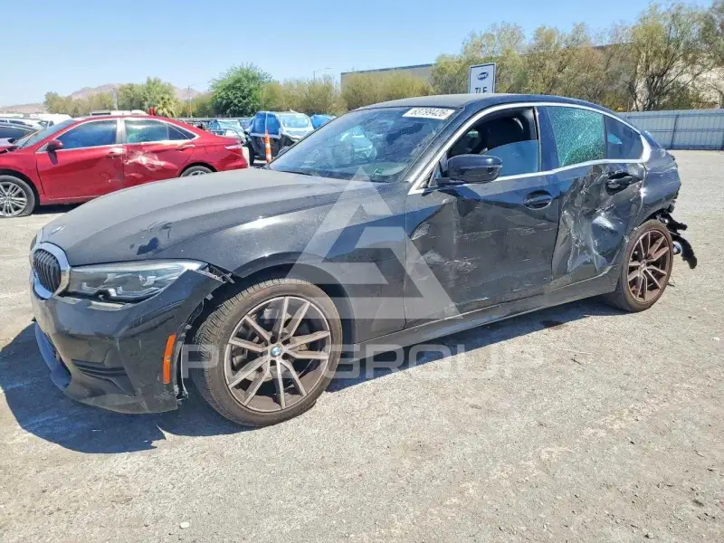2021 BMW 330 photo