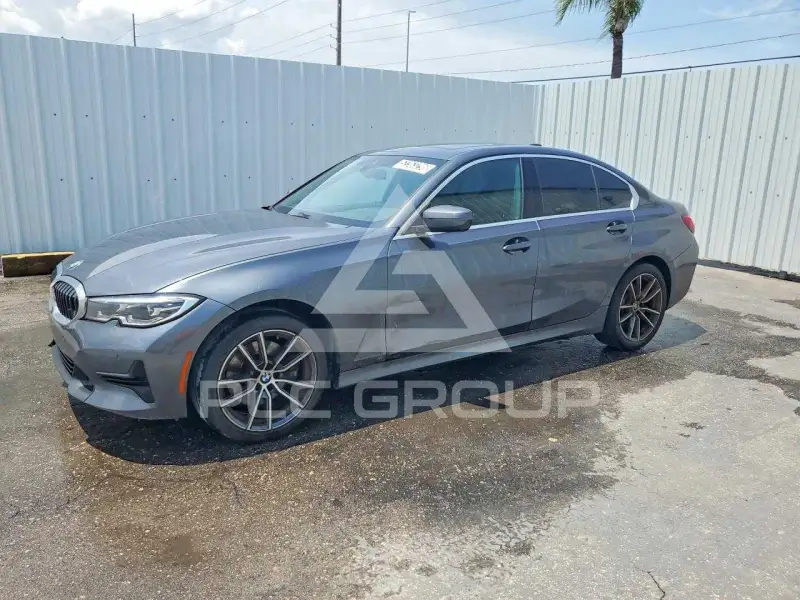2021 BMW 330 фото