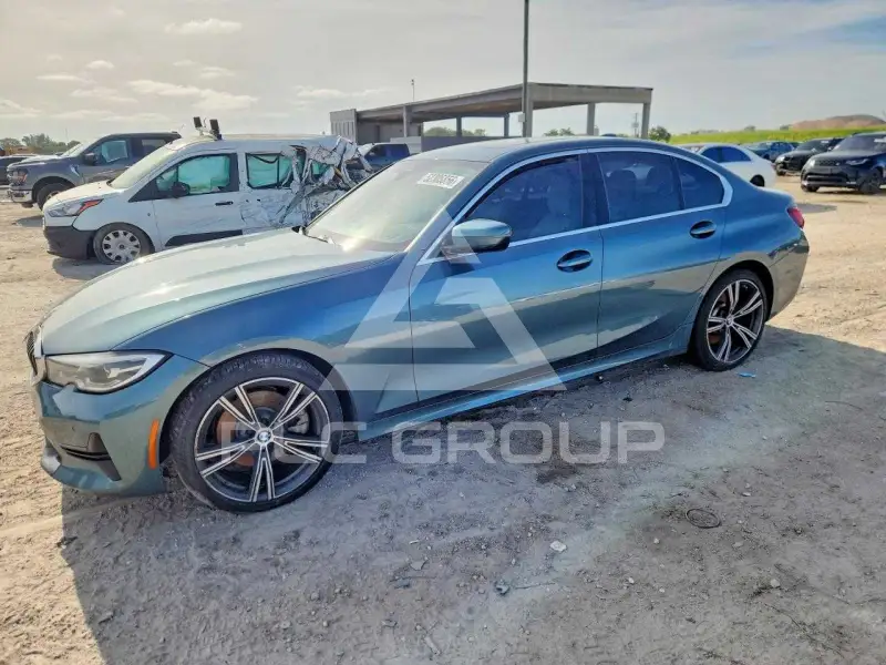 2021 BMW 330 фото