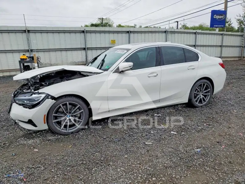 2021 BMW 330 фото