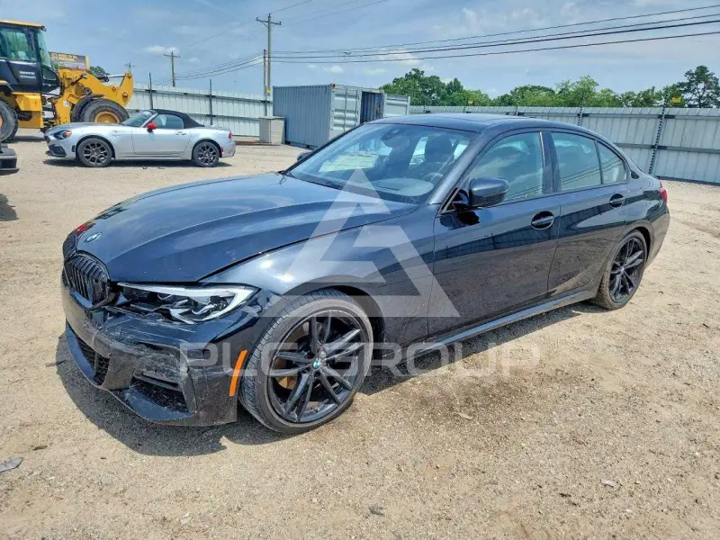 2021 BMW 330 фото