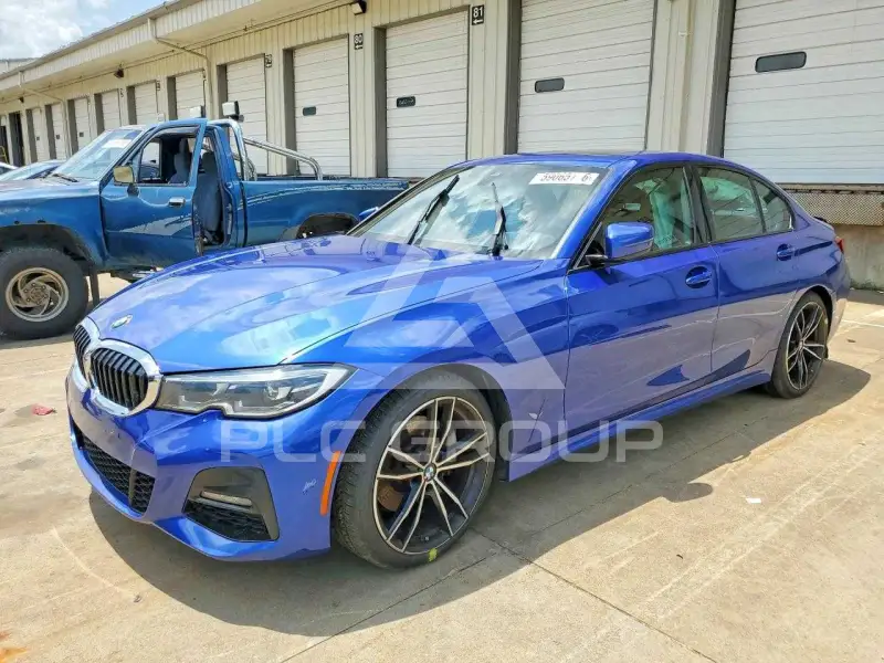 2021 BMW 330 photo