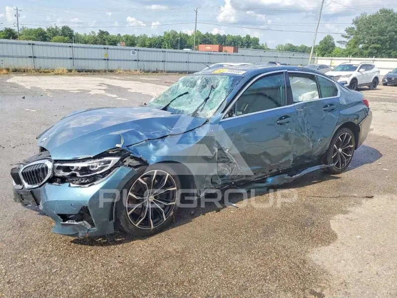 2021 BMW 330 фото