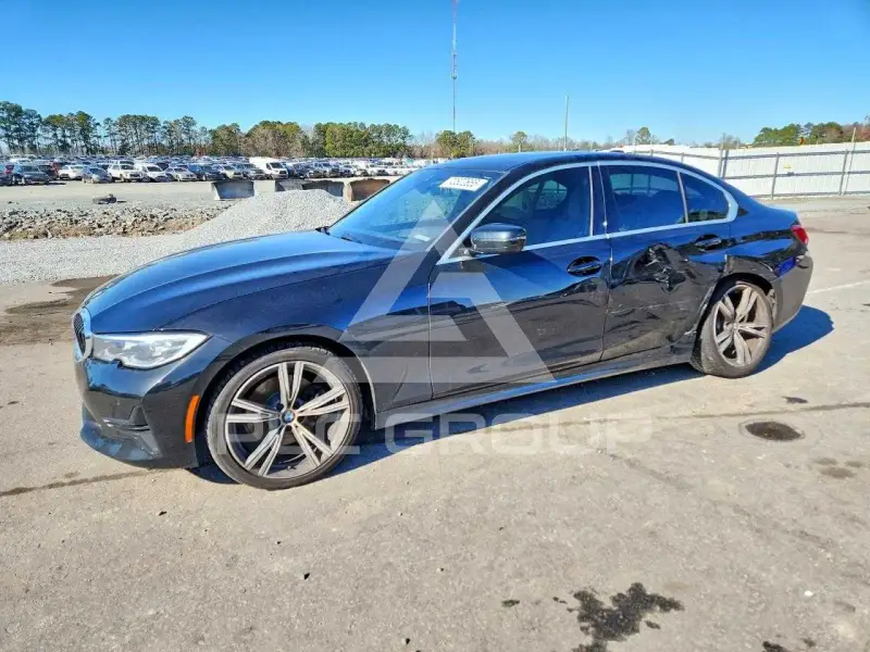 2021 BMW 330 фото