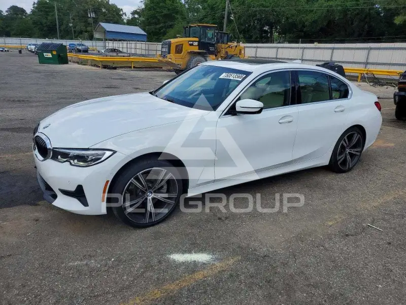 2021 BMW 330 фото