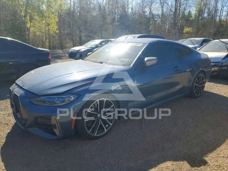 2021 BMW M4 фото
