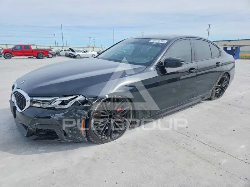 2021 BMW 540 фото