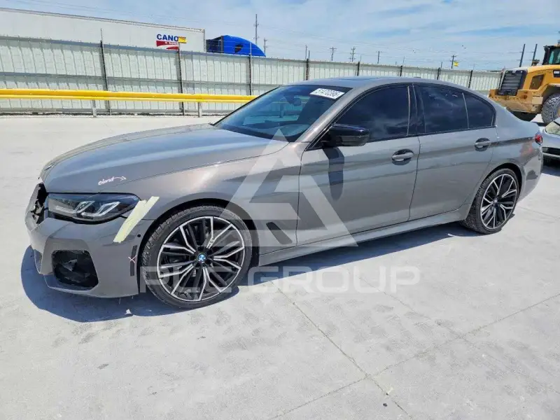 2021 BMW 540 photo