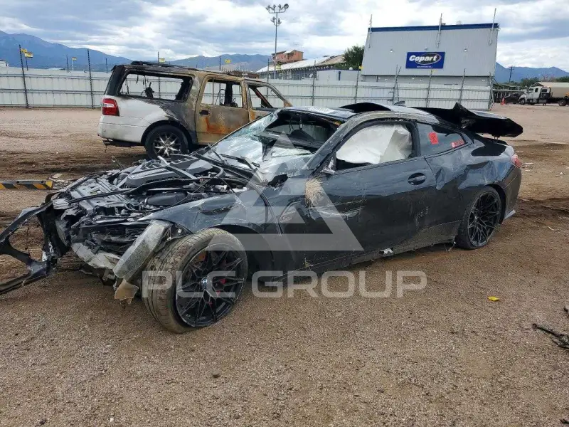 2021 BMW M4 фото