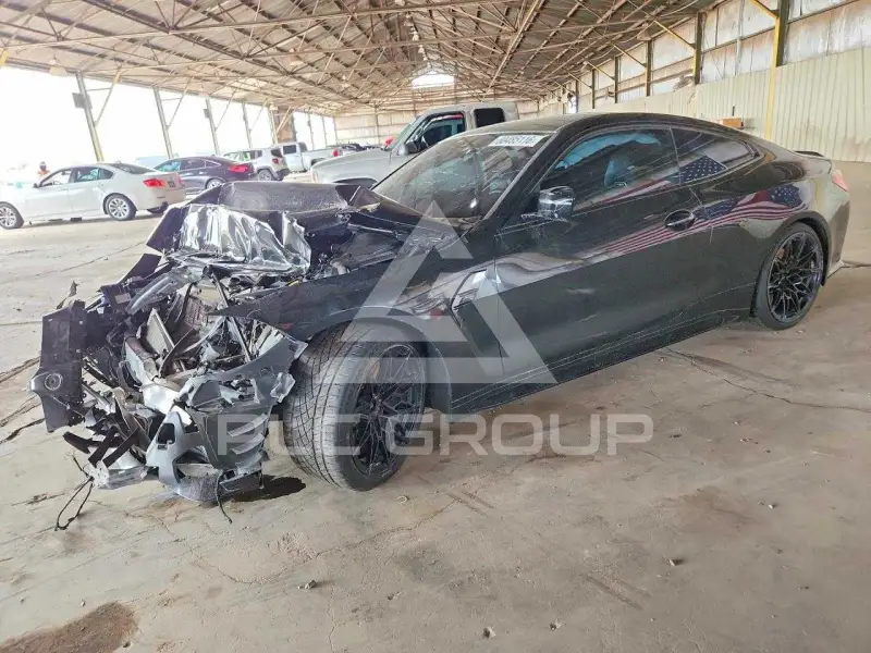 2021 BMW M4 photo