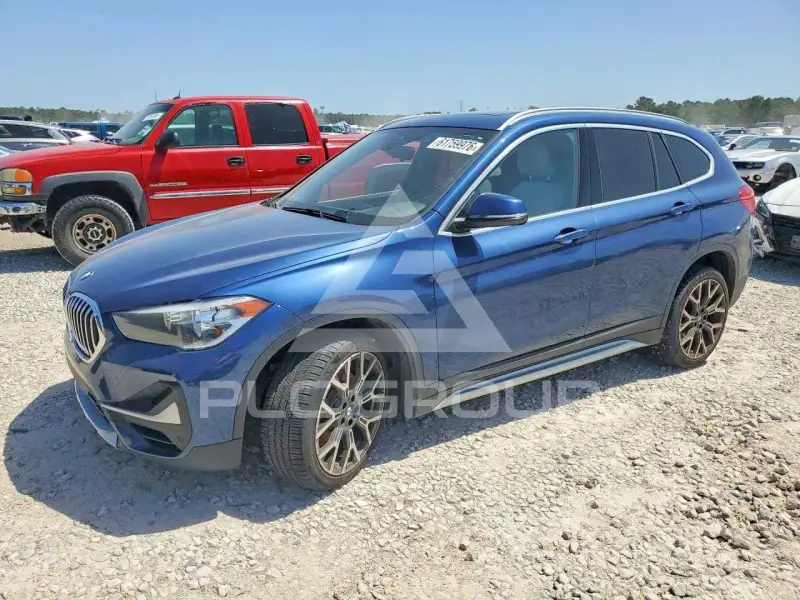 2021 BMW X1 фото