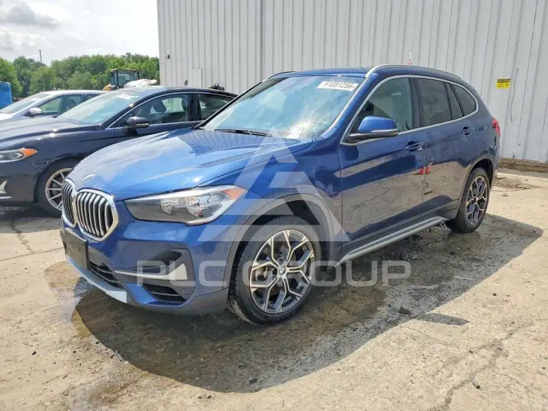 2021 BMW X1 фото
