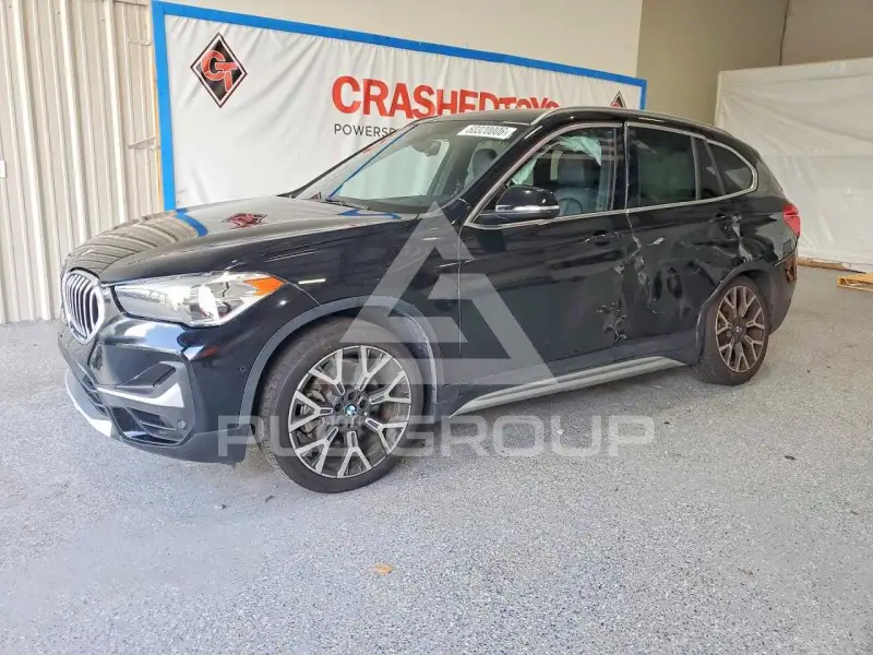 2021 BMW X1 фото
