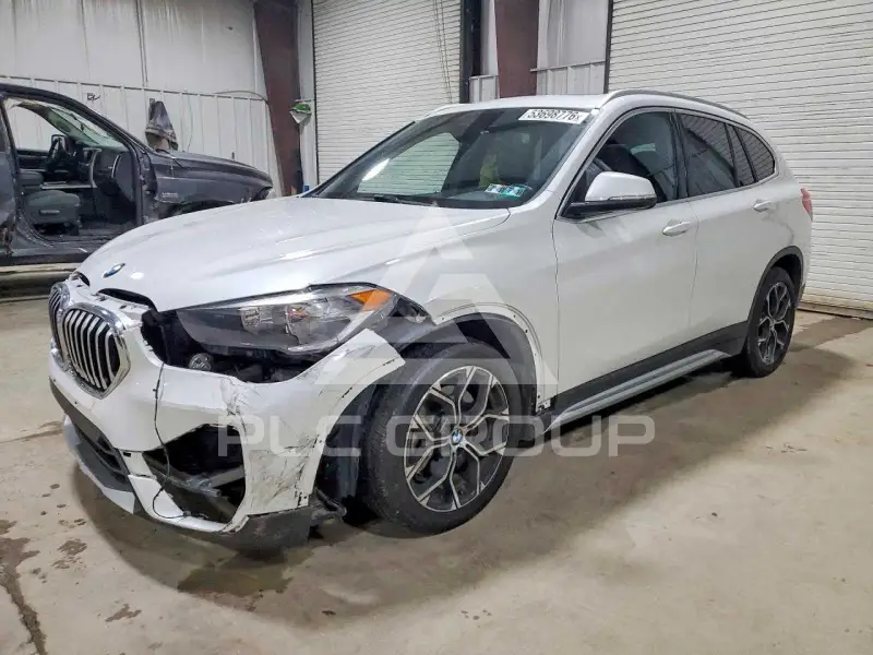 2021 BMW X1 фото