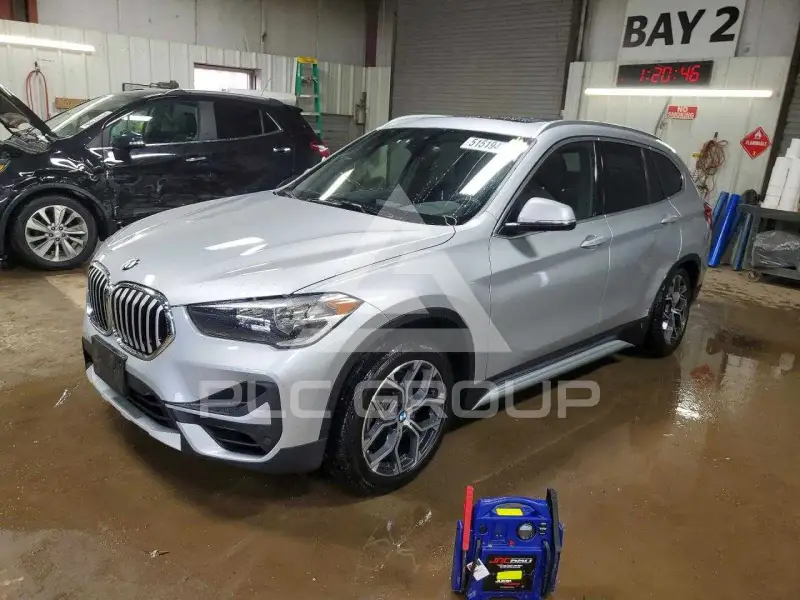 2021 BMW X1 photo