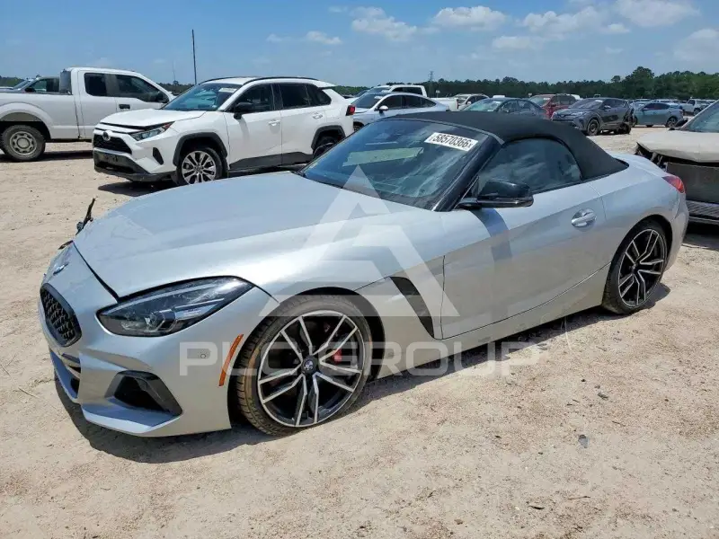 2021 BMW Z4 photo