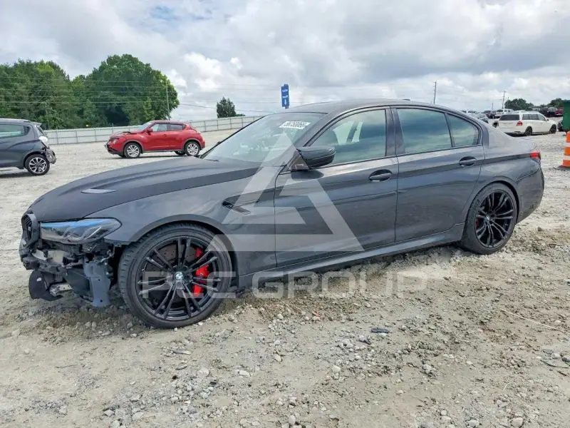 2021 BMW M5 фото