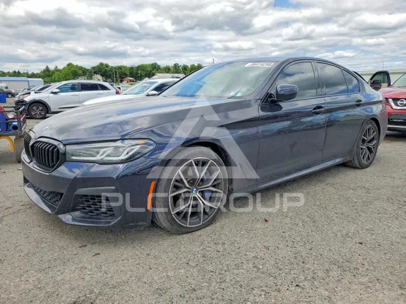 2021 BMW M5 photo