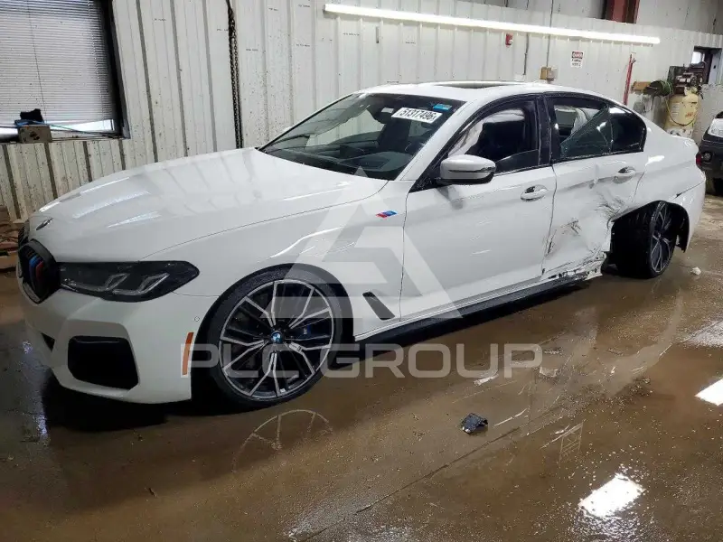 2021 BMW M550 фото