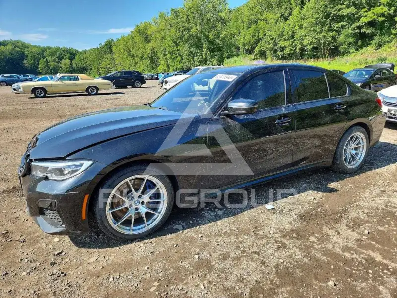 2021 BMW M3 фото