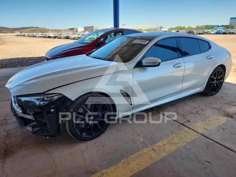 2021 BMW 840 фото