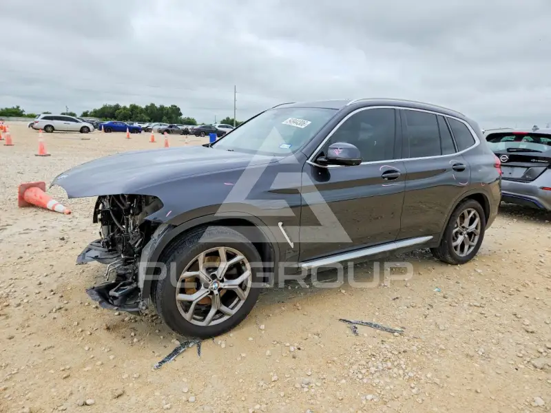 2021 BMW X3 photo