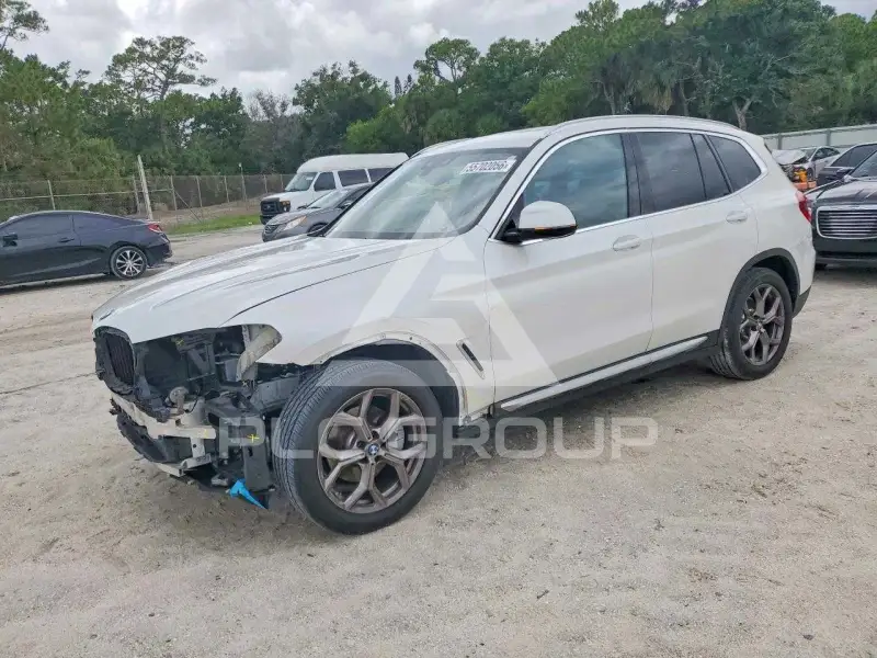 2021 BMW X3 photo