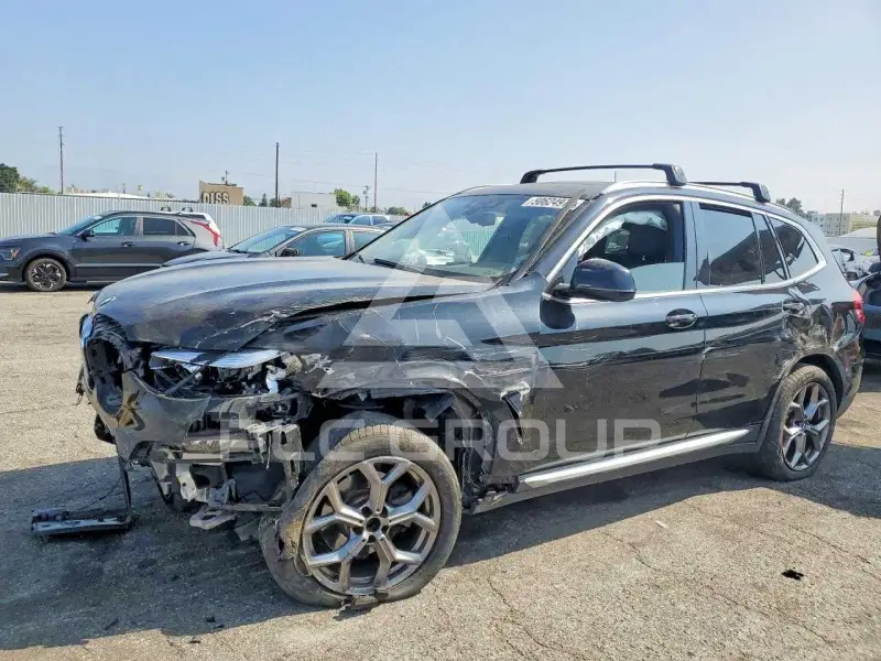2021 BMW X3 photo