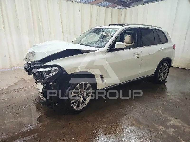 2021 BMW X5 photo