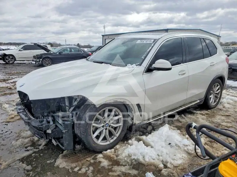 2021 BMW X5 photo