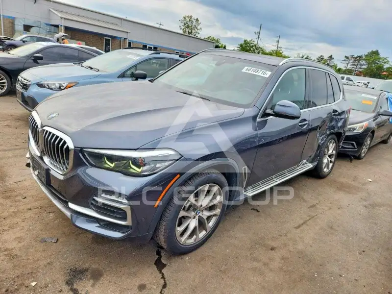 2021 BMW X5 photo