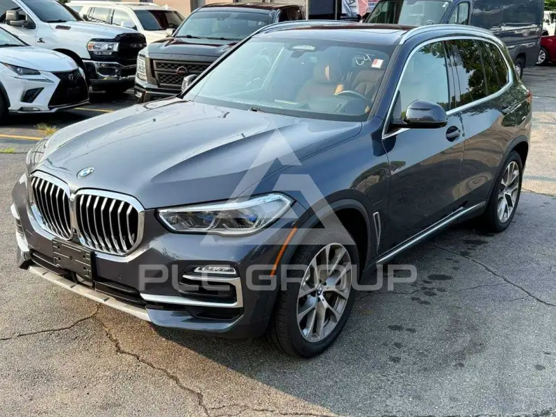 2021 BMW X5 фото